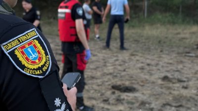 На Одещині росіяни вдарили по спортивно-розважальному комплексі