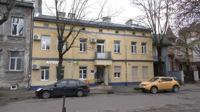 У Львові люди масово скаржаться на клініку для наркозалежних
