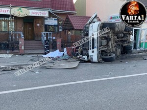 Стало відомо, як почуваються дівчата, постраждалі у смертельній ДТП в Рудках (ФОТО, ВІДЕО)