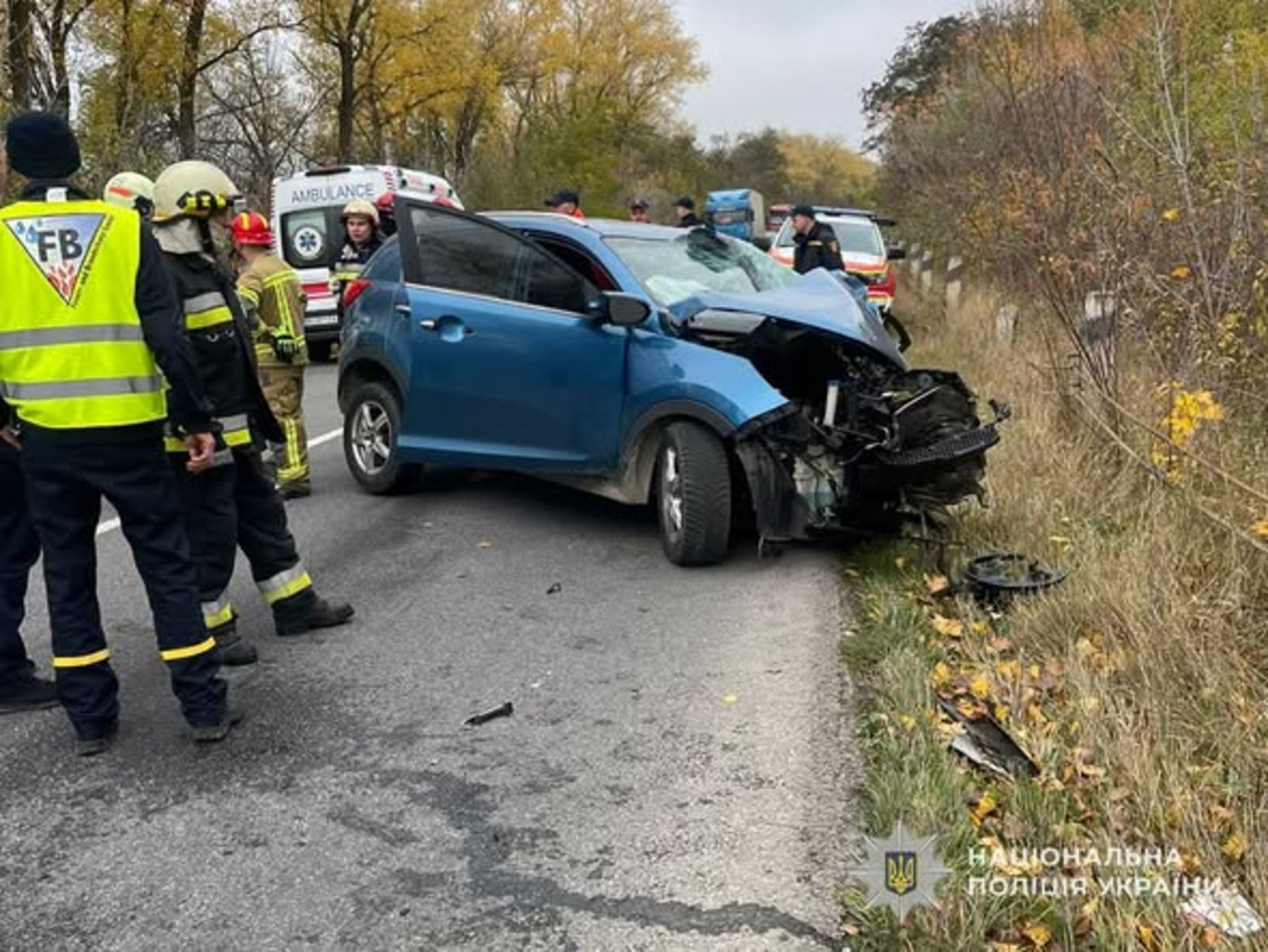 Фото: Поліція Тернопільської області. Пошкоджений автомобіль Kia Sportage після зіткнення з рейсовим автобусом на Тернопільщині.