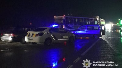 На Львівщині зіткнулися Citroen і маршрутка (ФОТО)