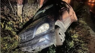 На Львівщині чоловік викрав "Mercedes-Benz ML 350" з території приватного підприємства (ФОТО)