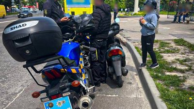 У Львові п’яний водій скутера катався по місту з неповнолітнім пасажиром (ФОТО)
