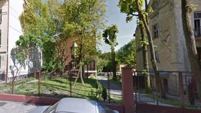 Сотні мешканців Львова проти будівництва житлового будинку на Котляревського: мер доручив розібратися у ситуації