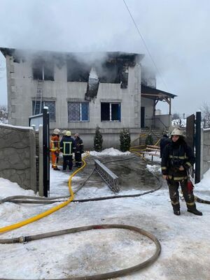 Понад 10 загиблих у пожежі у харківському будинку для літніх людей: реакція Зеленського