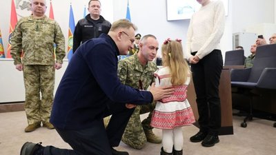 30 львів’ян, які захищали Україну, посмертно нагородили «Почесним знаком Святого Юрія»