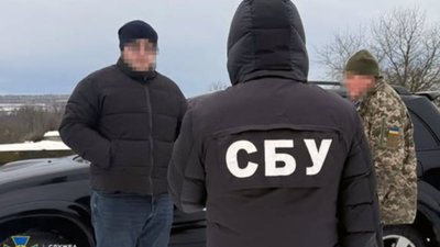 На Івано-Франківщині затримали посадовців ТЦК, які переправляли ухилянтів через кордон