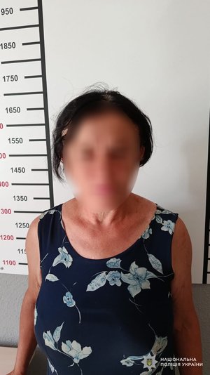 Фото: Поліція Львівської області. Жінка, яку підозрюють у виштовхуванні знайомого з горища в Дрогобичі.