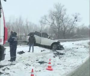 Поблизу Рівного у ДТП загинуло двоє людей (відео)