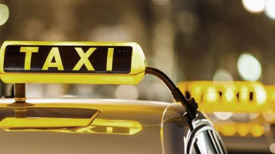 У Львові у таксі дорогою до пологового народився хлопчик