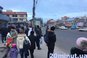 У Тернополі водії приватних маршруток подають на звільнення