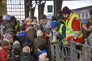 Голова Львівської ОДА повідомив, скільки часу можуть перебувати переселенці на «Арені Львів»