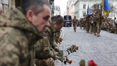 У Львові 23 грудня з військовими почестями проведуть в останню путь трьох Героїв