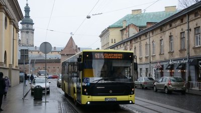 У Львові можуть переглянути тарифи на проїзд у громадському транспорті