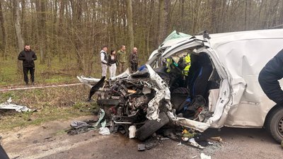У ДТП на Львівщині зіткнулися три автомобілі