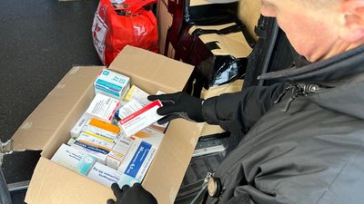 Львівські прикордонники затримали чоловіка з понад тисячею наркотичних пігулок (ФОТО)