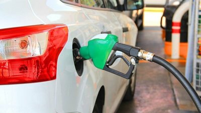 АЗС спростували дані про обмеження продажу дизелю
