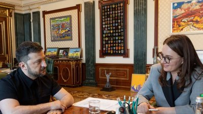 Президент України обговорив зі Свириденко кадрові питання та анонсував зміни