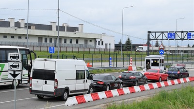 Польські фермери хочуть відновити блокаду пункту пропуску «Шегині – Медика»