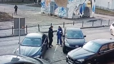У Львові стався напад на інспектора з паркування (ВІДЕО)