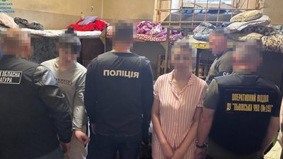 У Львові судитимуть чотирьох осіб за постачання метадону в колонію