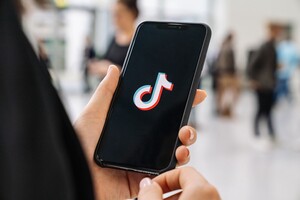 На Львівщині жінка у «TikTok» прославляла росію 