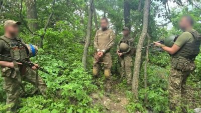 Прикордонники взяли в полон російського морпіха на Курському напрямку
