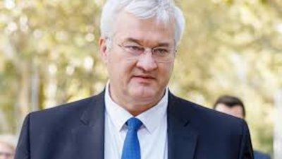 Сибіга прокоментував критику України Орбаном та порівняв його з посіпакою Гітлера