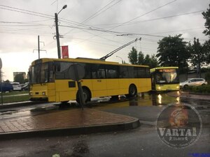 Електротранспорт у Львові до кінця доби не курсуватиме