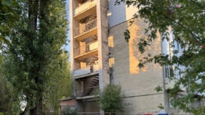 Вибух в Ужгороді: п'яний чоловік кинув з багатоповерхівки гранату (ФОТО)