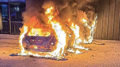 У Львівському районі згорів автомобіль