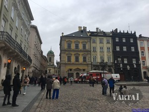 Названо попередню причину обвалу в будинку у центрі Львова