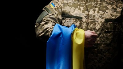 В Україні продожать воєнний стан і мобілізацію