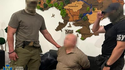 У Києві адвокат вимагав 5 млн доларів США за «закриття» кримінального провадження