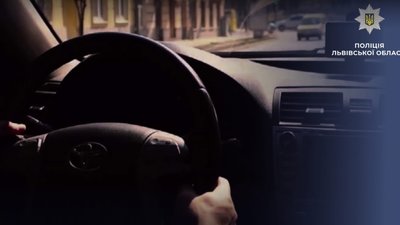 На Львівщині поліція посилює контроль на дорогах під час Великодніх свят