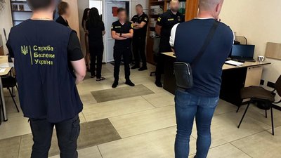 На Львівщині силовики затримали інспектора митниці (ФОТО)