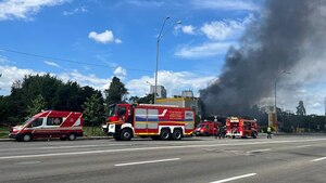 Названо причини та подробиці пожежі на АЗС в Києві (ФОТО, ВІДЕО)