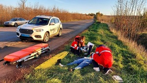 Зазнали значних травм: на Київщині сталася ДТП (ФОТО)