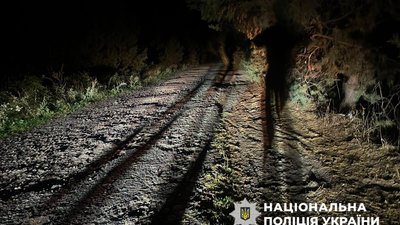 На Рівненщині внаслідок самопадіння важко постраждав неповнолітній мотоцикліст