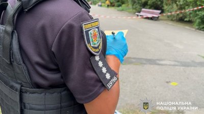 У Полтавській області чоловік стріляв у поліцейських