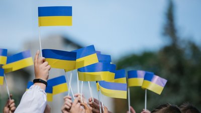 Українці готові терпіти війну стільки, скільки це буде необхідно, - КМІС