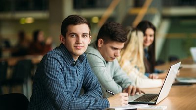 В Україні посилять контроль за студентами 25+