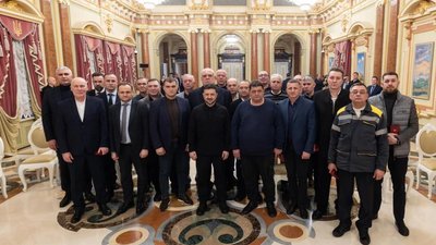 Президент України нагородив енергетиків ДТЕК за відновлення світла після обстрілів