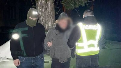 У Києві затримали чоловіка, який підпалив автівку бійця Третього армійського корпусу