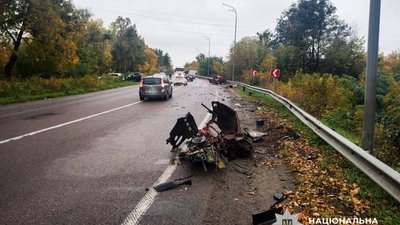 На Рівненщині внаслідок ДТП загинула пасажирка легковика
