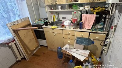 На Тернопільщині чоловік до смерті побив пенсіонера під час застілля