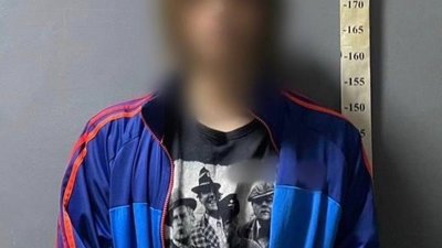 У Києві чоловік зламав щелепу жінці, яка зробила йому зауваження в магазині