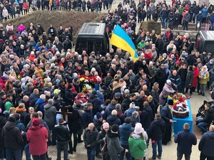 В Енергодарі попрощалися з загиблими героями, які боронили Запорізьку АЕС