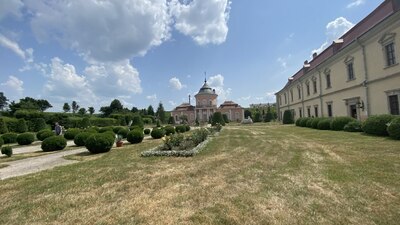 Подорожувати стане ще цікавіше: для туристів з’явиться застосунок з історичними пам’ятками Львівщини