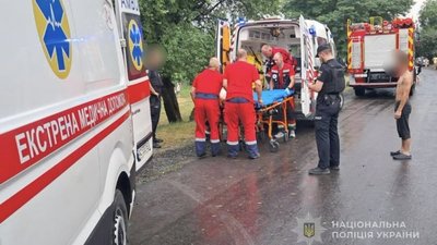 На Волині від удару блискавки постраждали 7 людей